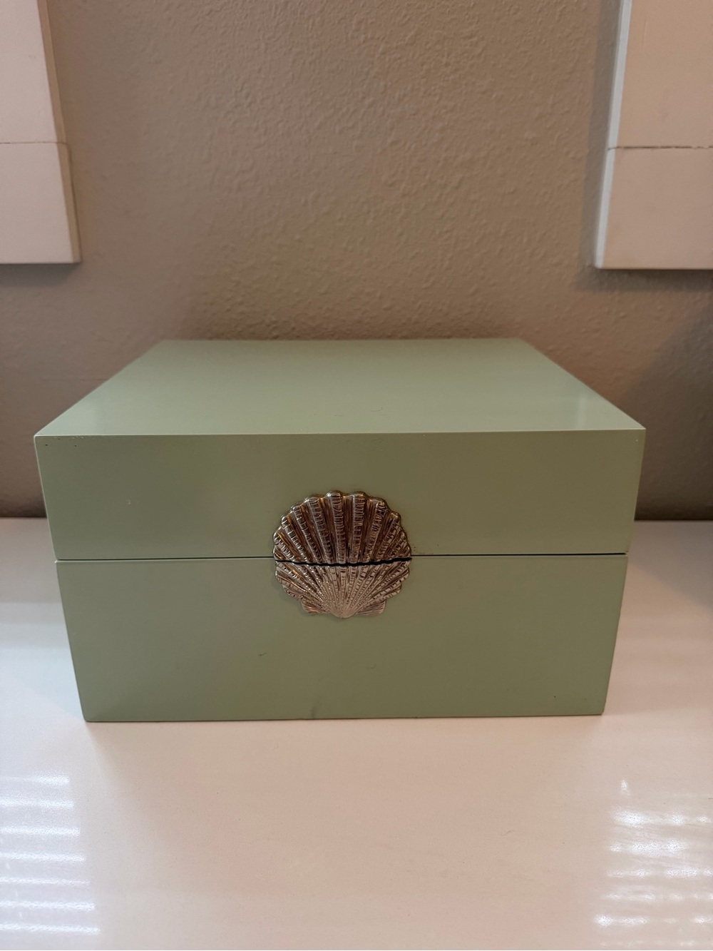 Sea Shell Accent Mint wood/storage Box.